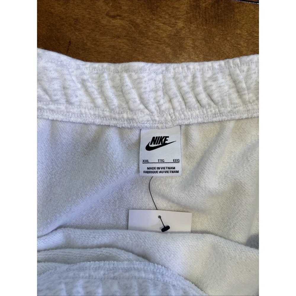 Nike women sportswear